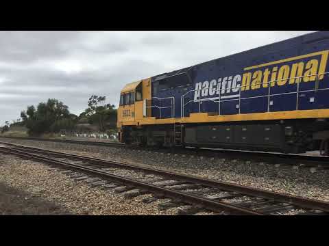 1AM8 9322 pass Monarto South part 2