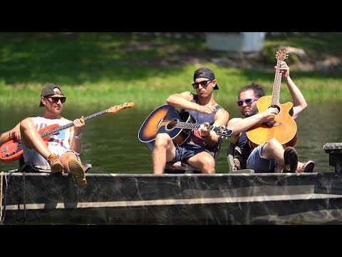 Cody Webb - Jon Boat [Official Music Video]
