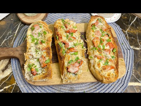 Chicken Cheese Garlic Bread Recipe - Garlic Bread