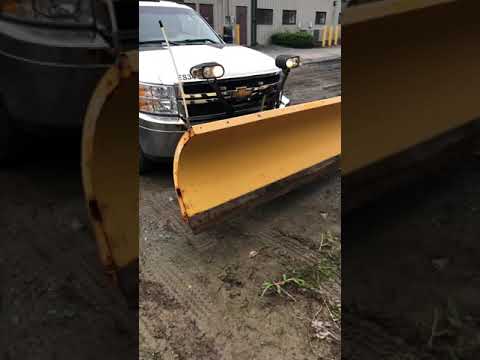 GovDeals: Meyer snow plow