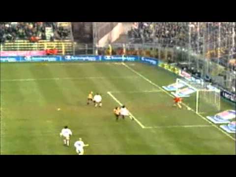 Serie A 2000-2001, day 15 Parma - Lecce 1-1 (Milosevic, C.Lucarelli)