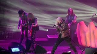 Helloween-&quot;A Tale That Wasn&#39;t Right&quot; (Kiske/Deris) 11.11.17 Stuttgart,Germany