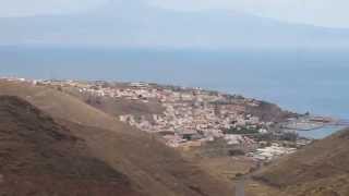 preview picture of video 'San Sebastián de La Gomera y Tenerife de fondo , La Gomera'