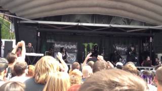 Motionless In White- &quot;To Keep from Getting Burned&quot; Live @ 2012 Warped Tour in Bonner Springs [HD]