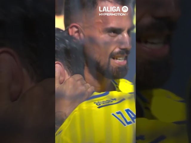 Vídeo relacionado con PANTALÓN LARGO ENTRENO JUGADOR INFANTIL CÁDIZ CF 20/21