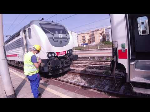 Manovre di imbarco treno I C  731 Villa S  Giovanni   4K
