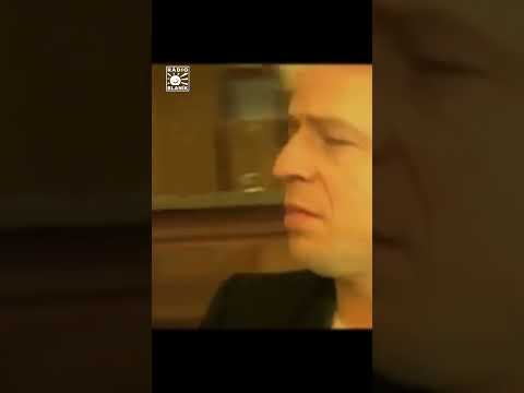 Písnička vznikla v době, kdy měl Petr Muk za sebou úspěšnou kariéru s kapelami Oceán a Shalom