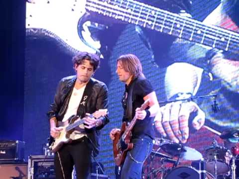 Keith Urban & John Mayer - Jamming (Telecaster Vs Stratocaster)