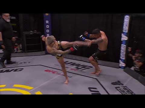 UWC 40🏁 I SABORI vence a SANCHEZ vía T.K.O