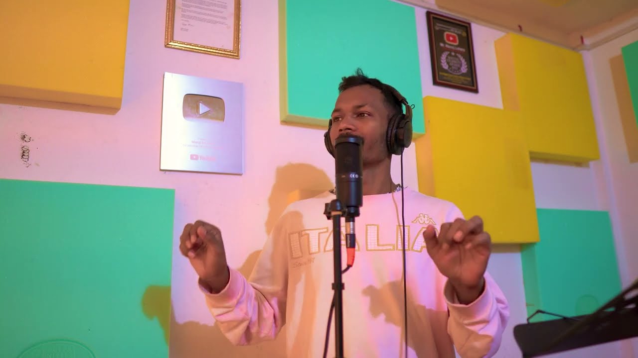 Aaij Kal kar Chawa Mane | New Nagpuri Song | Manoj M Lohara