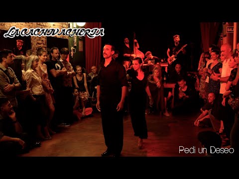 Leandro Bojko & Micaela Garcia dance at Cachivacheria - Chacabuco - El Cachivache Quinteto Tango