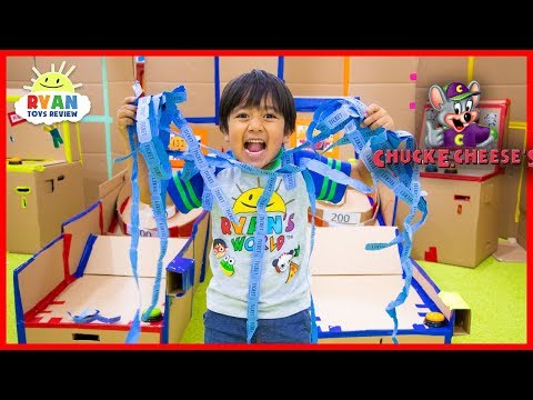 Chuck E Cheese Box Fort Arcade Games with Ryan ToysReview!!!