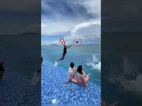 700 000 камер упали в воду… Но концовка вас удивит! 😱📸 #кадры #факты