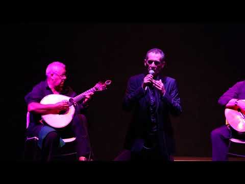 Luís Moreno, "Fado Cigano" - "Aquela velhinha"