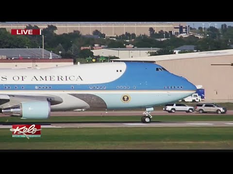 Air Force One Takes Off From Sioux Falls