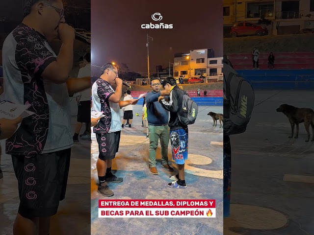 Vídeo relacionado con Hianjoo Medallas de Metal, 12 Pcs Medallas de Fútbol para Niños y Adultos Ganador de Oro de Aleación de Zinc con Cinta para el Cuello, para Competiciones Deportivas y Recuerdos de Fiesta de Fútbol