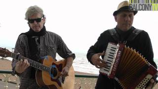 SAM BAKER - WAVES (BalconyTV)