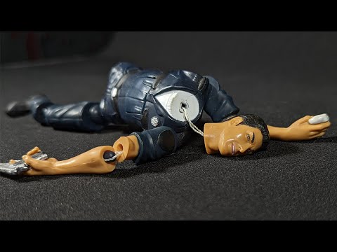 X-Men Movie Security Guard Action Figure Review