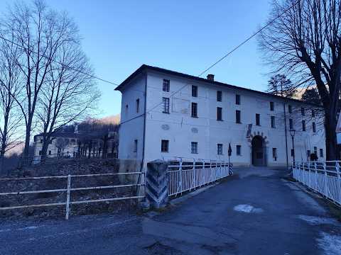 Escursione ad anello da San Bartolomeo (Chiusa di  Pesio) alla Certosa di Pesio 03_01_2025