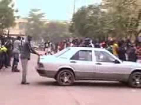 download lagu mp3 mp4 Roller Mali, download lagu Roller Mali gratis, unduh video klip Roller Mali