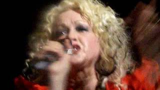 Cyndi Lauper singing "Hole In My Heart" in Englewood, NJ - 8/16/09