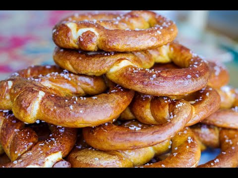 Soft Pretzel Recipe: Crispy Chewy Delicious