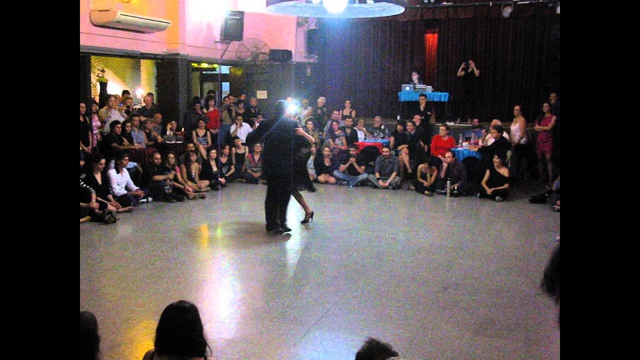 MARIA NIEVES REGO y PANCHO MARTINEZ PEY en Viva La Pepa! Milonga (2/2)