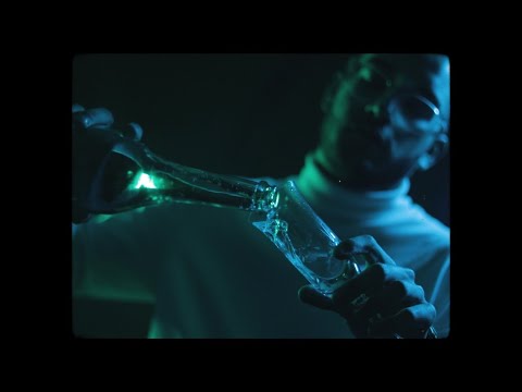 CRONO$ - SASSY GIRL (VIDEOCLIP OFICIAL)