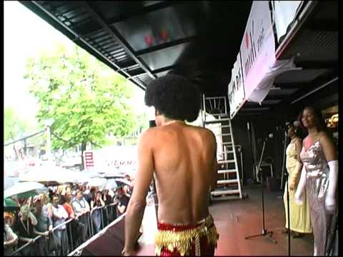 Bobby Farrell - Boney M tijdens Amsterdam Gaypride 2002