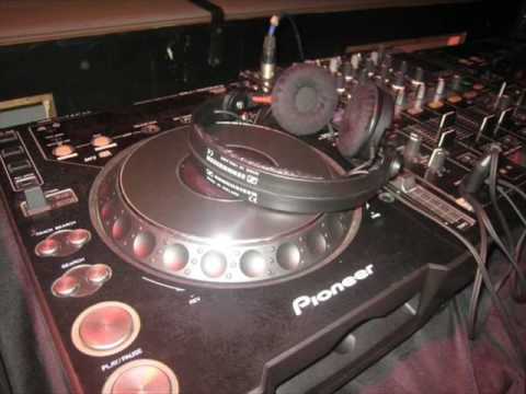 DJ RAYMANZ : FINAL FANTASY