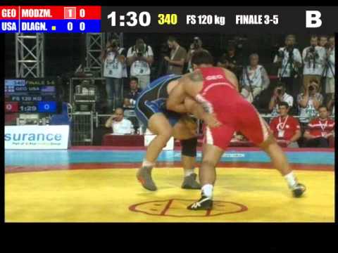 120kg - Davit Modzmanashvili (GEO) vs Tervel ivaylov Dlagnev (USA) 2011 world championship.wmv