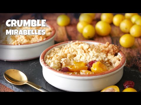 Mirabelle and Cranberry Crumble