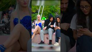 Download lagu OMG 😱 Crazy girl prank 😂 #funny #comedy mp3