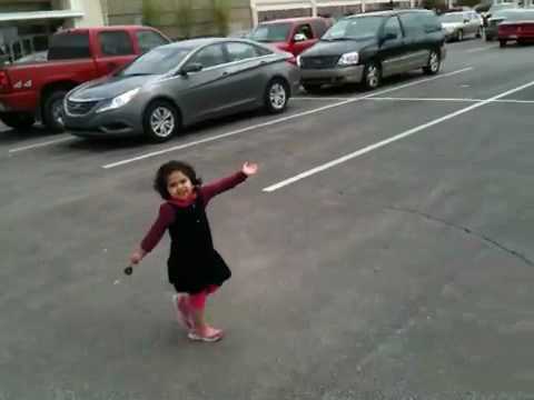 Areebah mehvish finding car