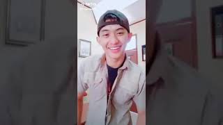 Download lagu Tik tok Royan Alif mp3