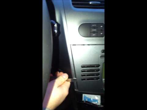 comment demonter poste d'origine seat leon 2