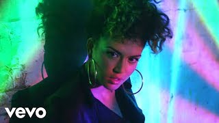 Musik-Video-Miniaturansicht zu Say Something Songtext von Karen Harding