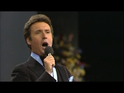 Peter Alexander parodiert Karel Gott (live 1976)