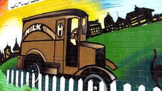 preview picture of video 'Caulfield Paperboy Mural'