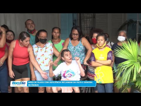 Mãe de filhos com deficiência reclamam da falta e demora de ônibus 26 10 2022