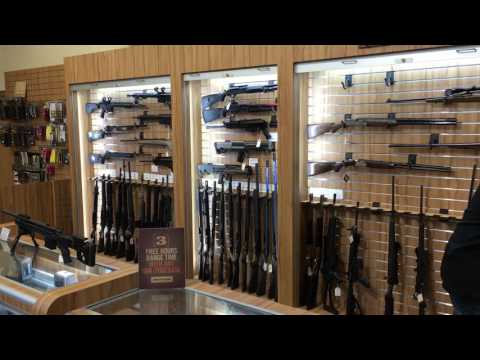 Holschers Amerika: Einblicke in einen Waffen-Club