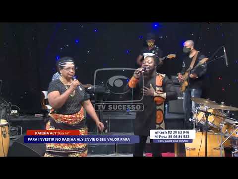 Dueto de Radjha Ali e Aida Humberto no Vozes que Encantam