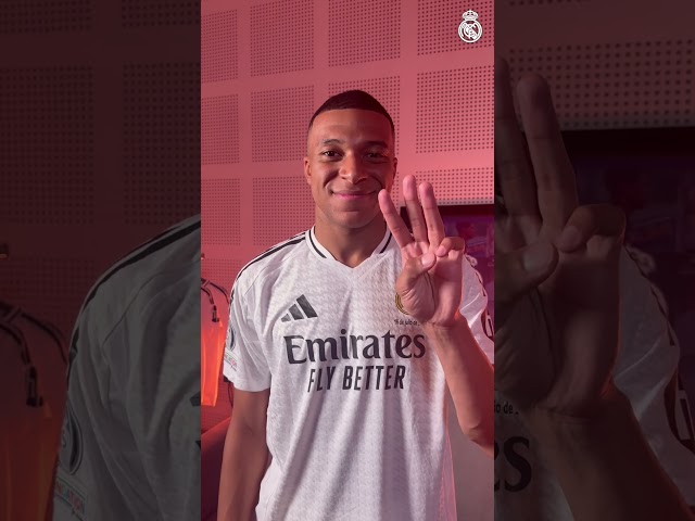 Vídeo relacionado con Real Madrid CF - Pijama de Manga Corta para Niños - Azul - 7-8 Años: 128cm