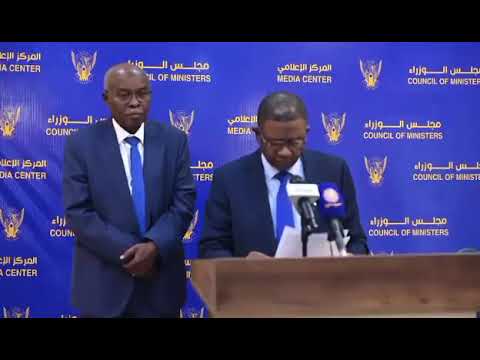 الأمين العام لمجلس الوزراء علي محمد علي يستعرض بشريات الموازنة الطارئة للدولة للعام المالي 2026م  عقب إجازتها  من مجلس الوزراء.  #إعلام_وزارة_المالية_السودان