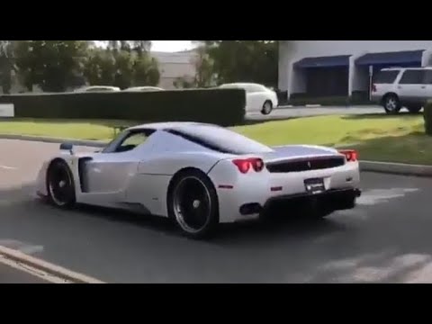 GORGEOUS SILVER FERRARI ENZO V12 SOUND REVS ACCELERATION