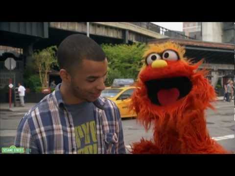 Sesame Street: Word on the Street - Attach