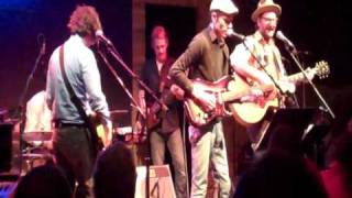 The Honeydogs with Ryan Paul &amp; Savannah Smith - Rumor Has It