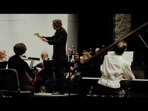 Currents Piano Concerto, by Henry Flurry