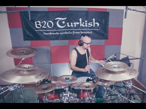 Özgür Can Öney Playalong 1 ( maNga - Üryan Geldim )