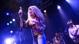 Dana Fuchs - So Hard To Move, Boerderij, Zoetermeer. MP4